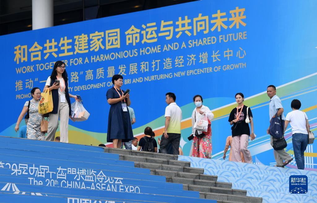 尊龙现金人生就是博